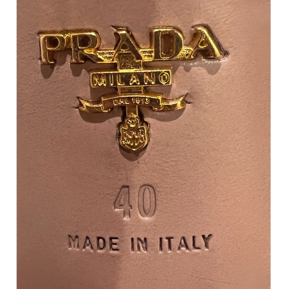 PRADA Sz 10/40 Fuchsia Open-Toe Short Chunky Heel Sandal - RESORT WEAR - Picture 8 of 9